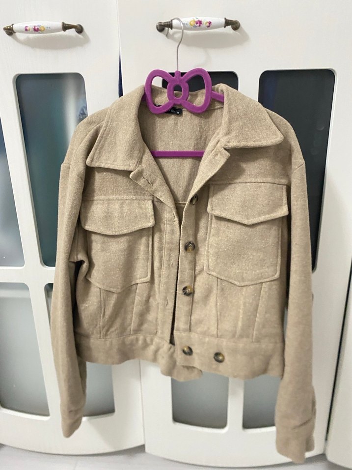 Düğmeli Bej Kadın Keten Ceket - Görsel 2