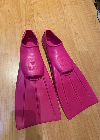 Kızlar için parlak pembe palet ikavi marka - Görsel 2