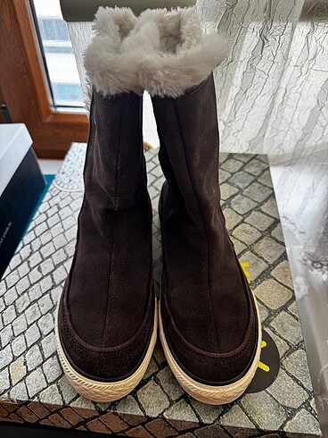 36 Beden Converse kürklü ayakkabı