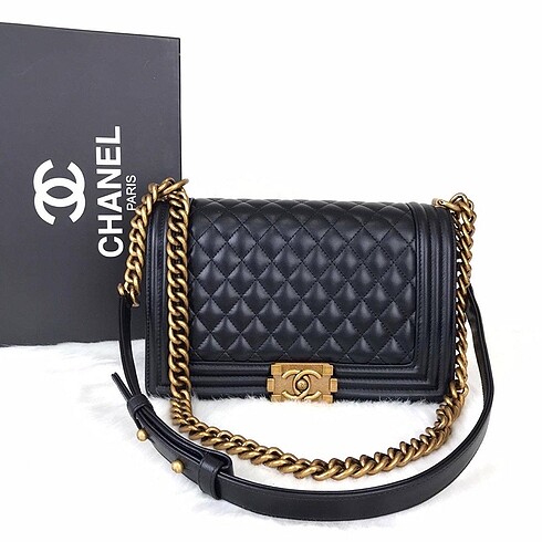 Chanel Boy Bag Medium 0 hakiki deri stoklara