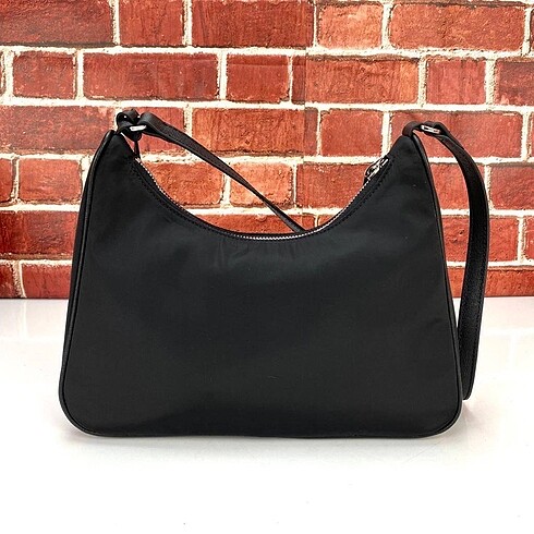 Beden siyah Renk Prada Re-Edition 2005 Re-Nylon Bag hakiki deri