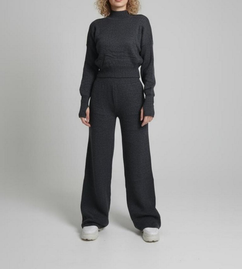 Gri Kadın Yüksek Yakalı Rahat Eşofman Takımı - Görsel 3