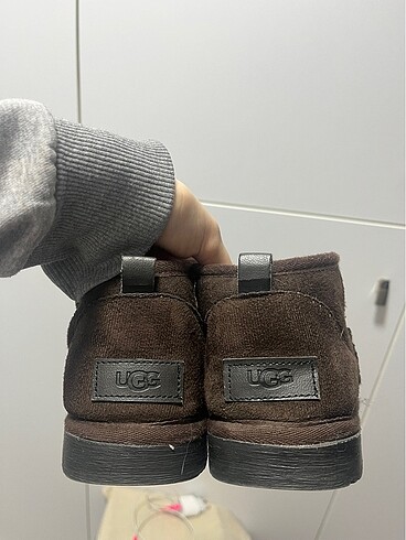 38 Beden acı kahve ugg