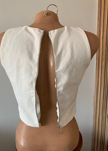 Beyaz Sıkı Kesim Bağcıklı Bustiyer - Görsel 3