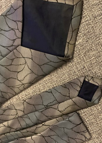 Gri Desenli Erkek Kravat - Görsel 3