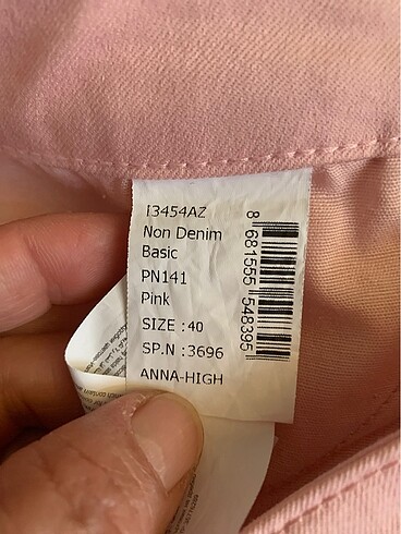 Etiketli pantolon - Görsel 4