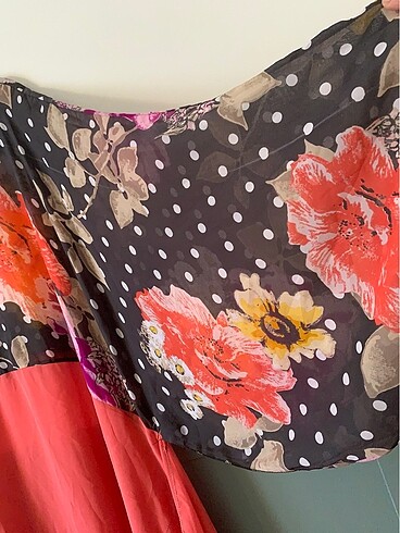 Etiketli pareo - Görsel 3