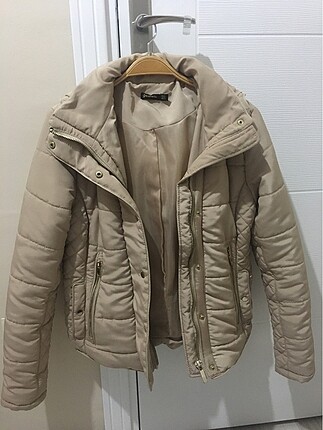 Stradivarius Stradivarius Kapüşonlu Mont Kışlık Mont Kısa Mont