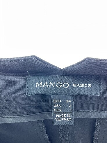 34 Beden siyah Renk Mango Kumaş Pantolon %70 İndirimli.
