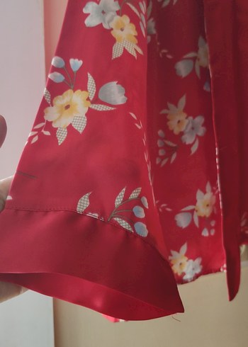 m Beden kırmızı Renk Kırmızı Çiçek Desenli Uzun Kollu Kadın Pijama Üstü