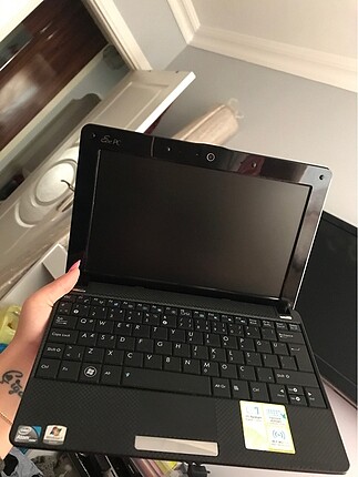 ASUS EEE PC