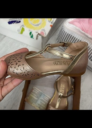 Bej Parlak Tokalı Kız Çocuk Babet Ayakkabı - Görsel 2