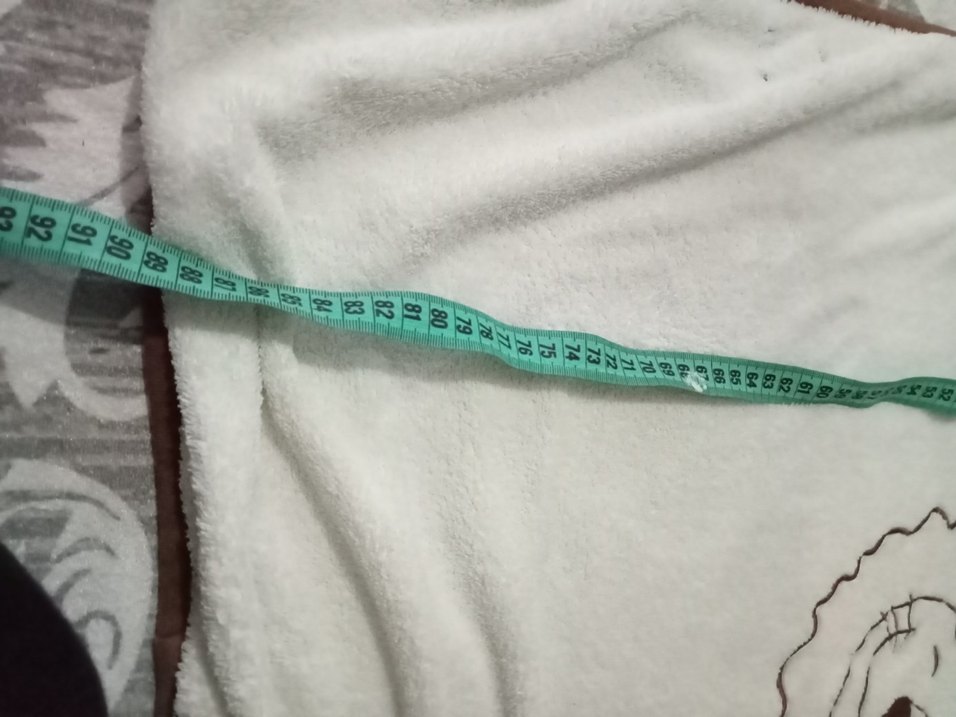 Beyaz Aslan Desenli Çocuk Battaniyesi - Görsel 3