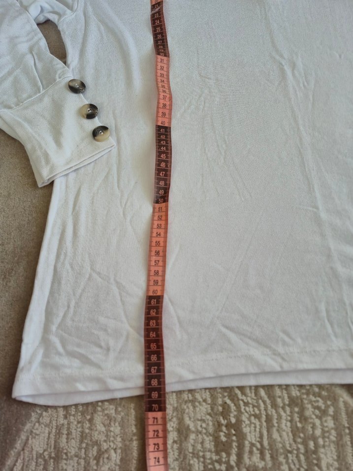 Düğmeli V Yaka Uzun Kollu Kadın Gömlek - Görsel 3