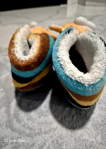 Çocuk Renkli Desenli Sıcak Terlik - Görsel 6