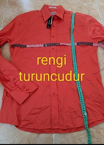 Turuncu gömlek 