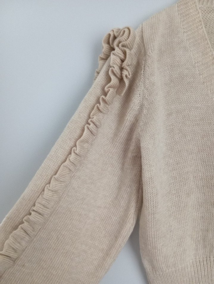 Bej Örgü Mini V Yaka Hırka - Görsel 2