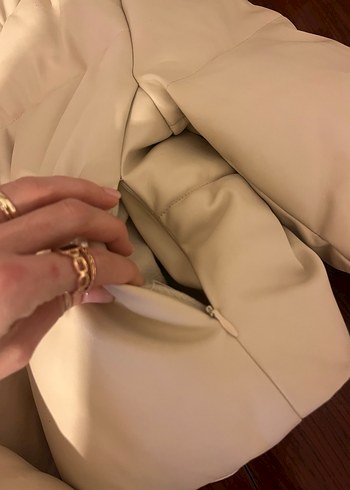 Bej Deri Kadın Kışlık Mont - Görsel 4