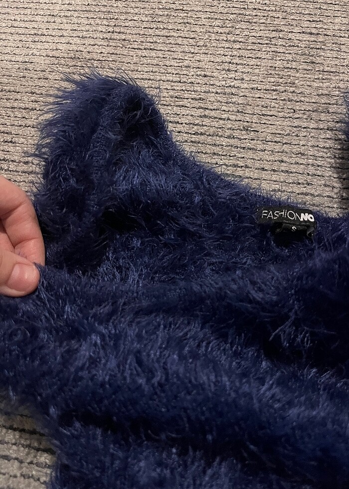 Tüylü elbise - Görsel 3