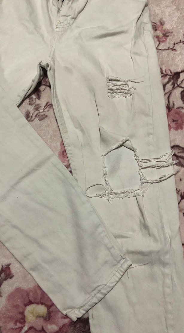 Düğmeli Beyaz Kadın Kot Pantolon - Görsel 2