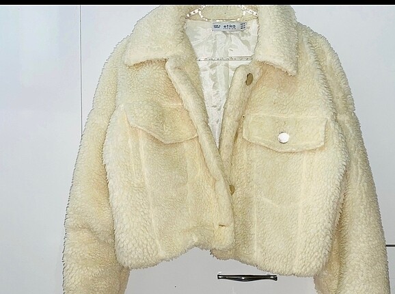 Kısa peluş ceket