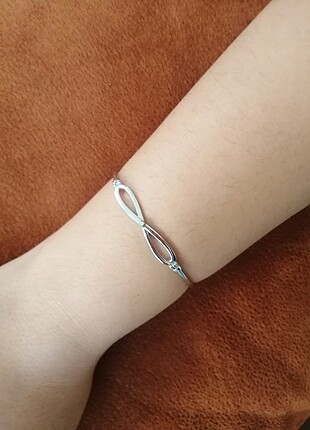 Zen Diamond Blue Diamond Gümüş Bilezik