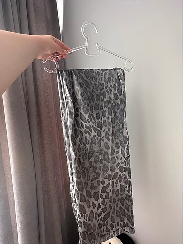 Zara Leopar Parlak Kumaş Pantlaon