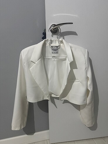 Crop blazer