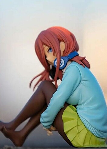 Nakano Miku figür - Görsel 3