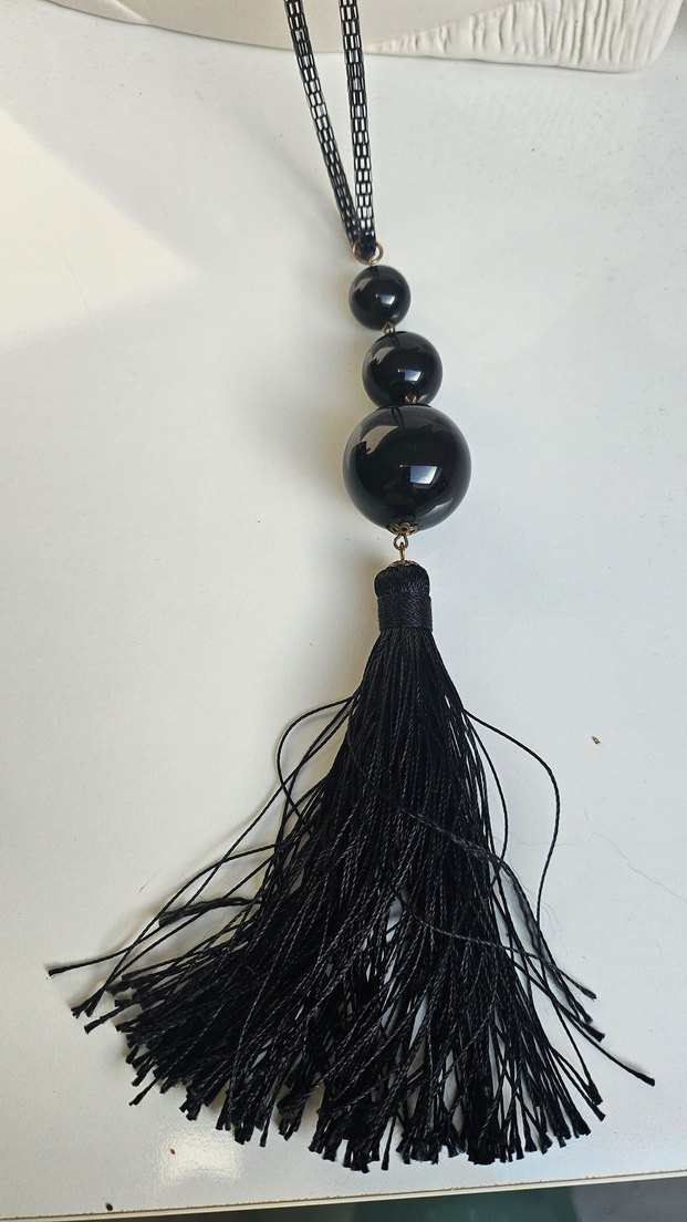 Siyah Püsküllü Uzun Yılan Desenli Gotik Kolye zinciri metal - Görsel 4