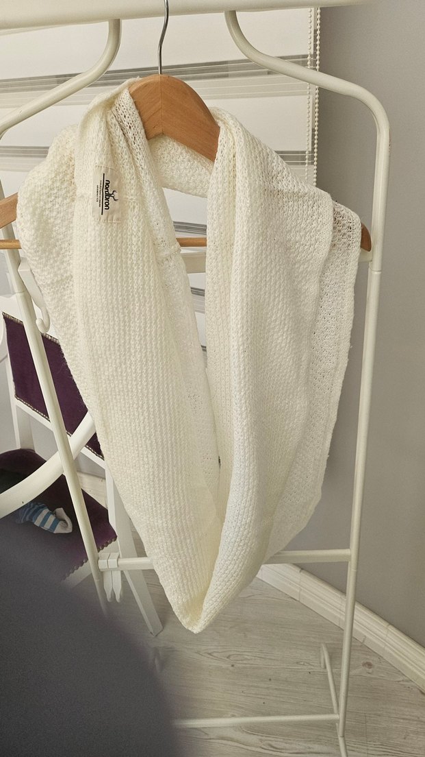 Beyaz Örgü  yumuşak kaskol - Görsel 3