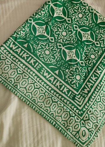 Yeşil Bohem Desenli Kadın Fular - Görsel 3