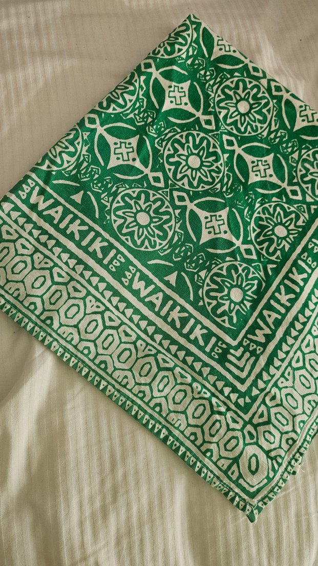 Yeşil Bohem Desenli Kadın Fular - Görsel 3