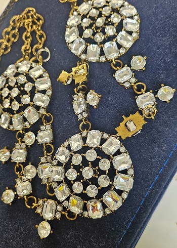 Swarovski taslar,Uzun Boyunlu Parlak Altın İşlemeli Kolye - Görsel 2