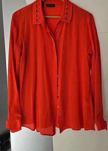 %100 IPEK Düğmeli Kırmızı Kadın Gömlek - Görsel 8