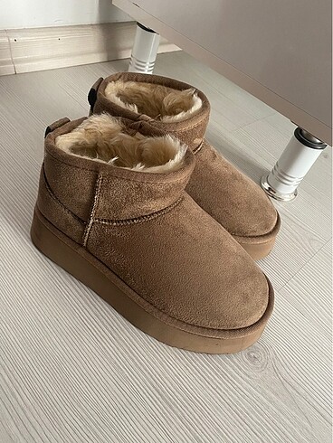 Platform ugg vizon