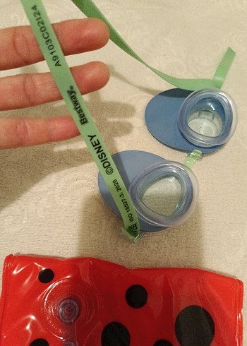 Yüzücü Gözlüğü ve Kolluk - Görsel 4