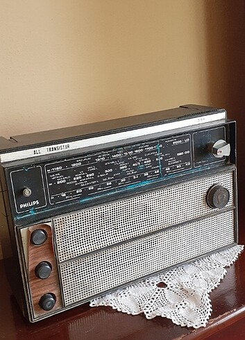  Beden Philips antika radyo