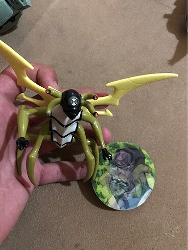 ben 10 pul kanat figür oyuncak