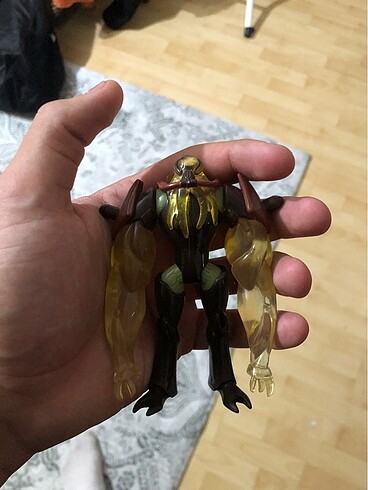 ben 10 vilgax figürü