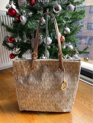 Michael kors monogram çanta