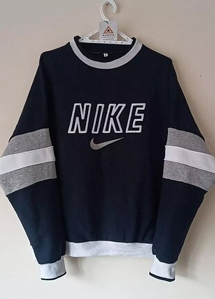 Nike Bomber Sweatshirt 