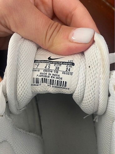 38 Beden beyaz Renk Nike backboard 2