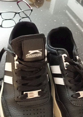 Siyah Beyaz Çizgili Spor Kadın Ayakkabı - Görsel 7