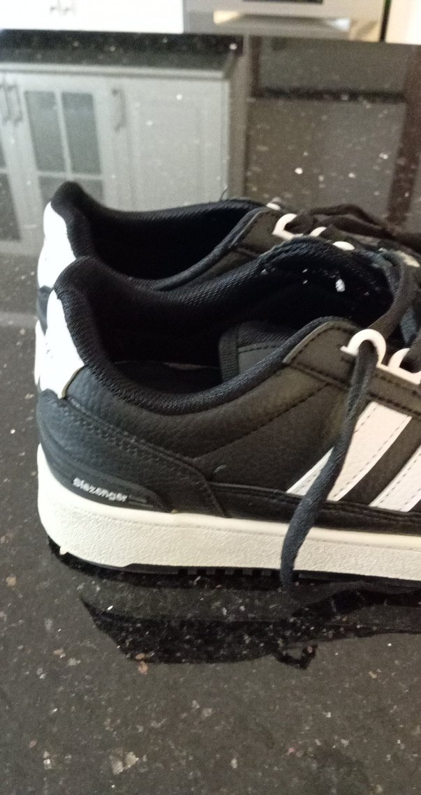 Siyah Beyaz Çizgili Spor Kadın Ayakkabı - Görsel 2