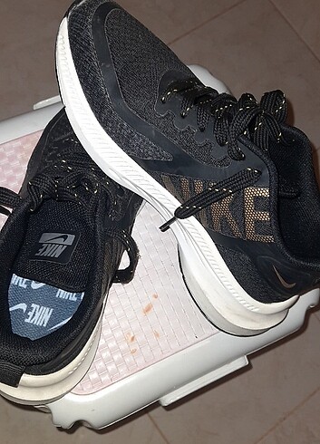 Nike Spor Ayakkabı