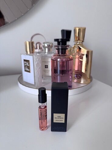 ARMANI / PRIVE VERT MALACHITE