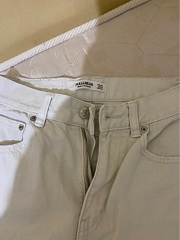 Pull and Bear PULL&BEAR mom jean