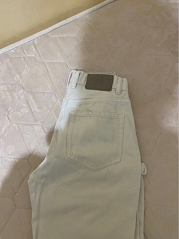 34 Beden ten rengi Renk PULL&BEAR mom jean