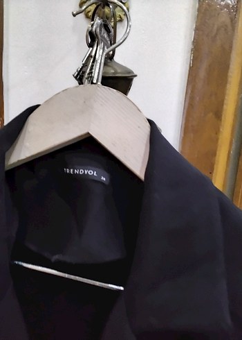 Siyah Düğmeli Kadın Midi Blazer - Görsel 3